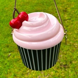RARE Kate Spade x Magnolia Bakery Resin Cupcake Bag